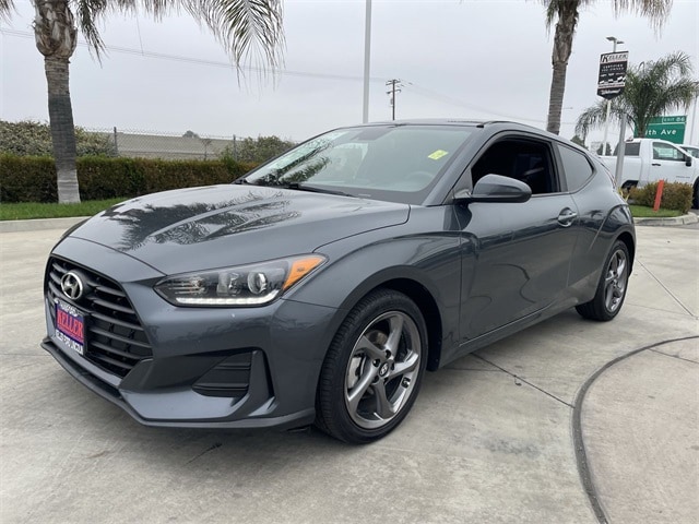 2019 Hyundai Veloster's photo