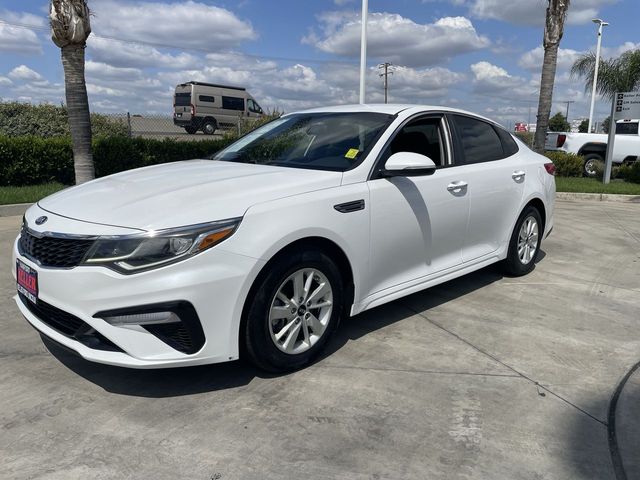 2019 Kia Optima LX AT's photo