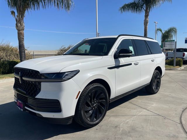 2027 Lincoln Navigator