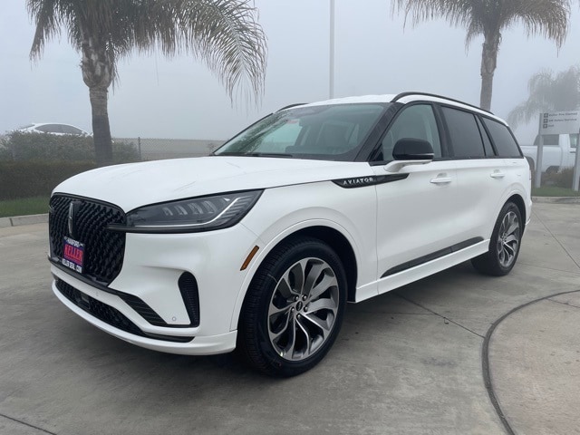 2026 Lincoln Aviator Premiere's photo