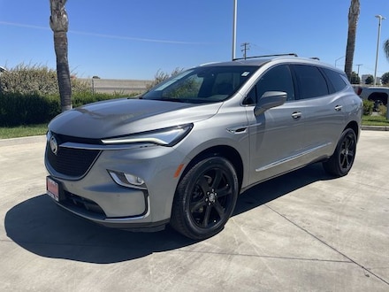 2023 Buick Enclave Essence SUV