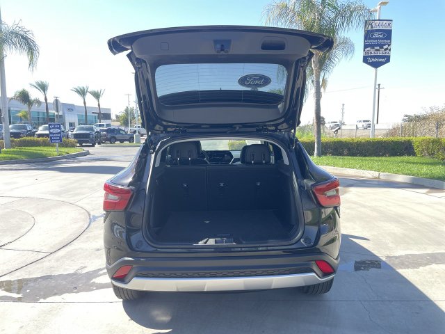 2025 Chevrolet Trax LT - Photo 24