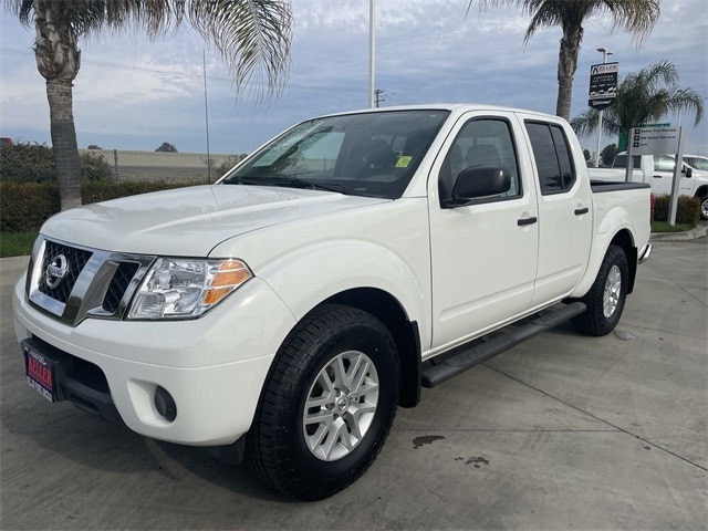 2020 Nissan Frontier SV's photo