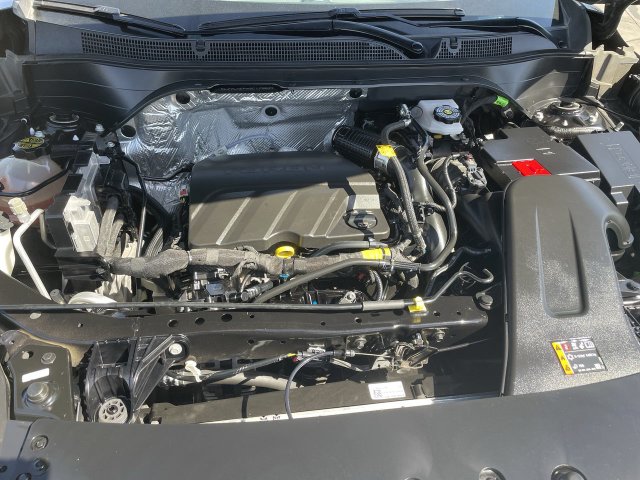 2025 Chevrolet Trax LT - Photo 28