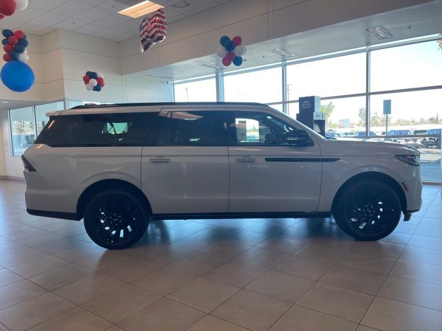 2026 Lincoln Navigator Reserve - Photo 6