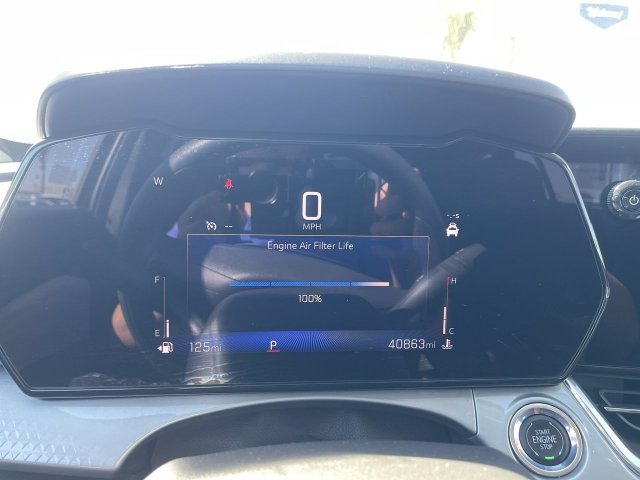 2025 Chevrolet Trax LT - Photo 11