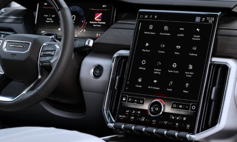 2025 GMC Acadia Interior Front Infotainment