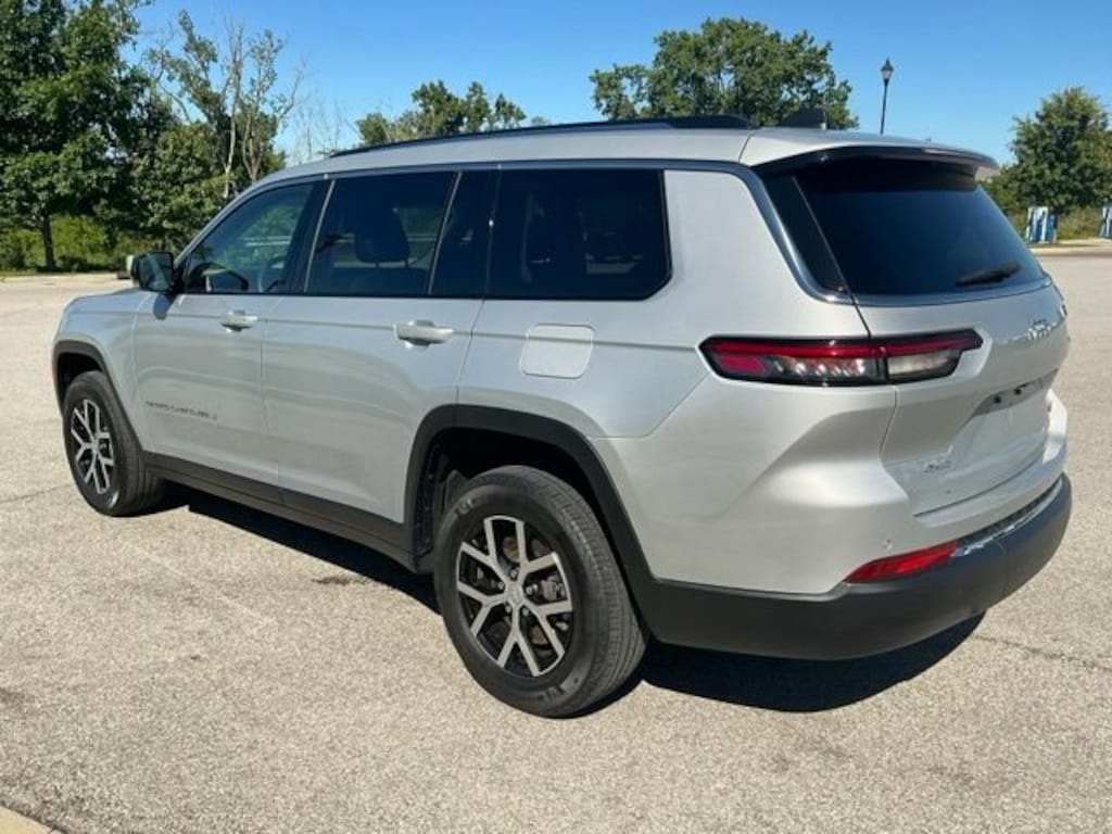 Used 2023 Jeep Grand Cherokee L Limited
