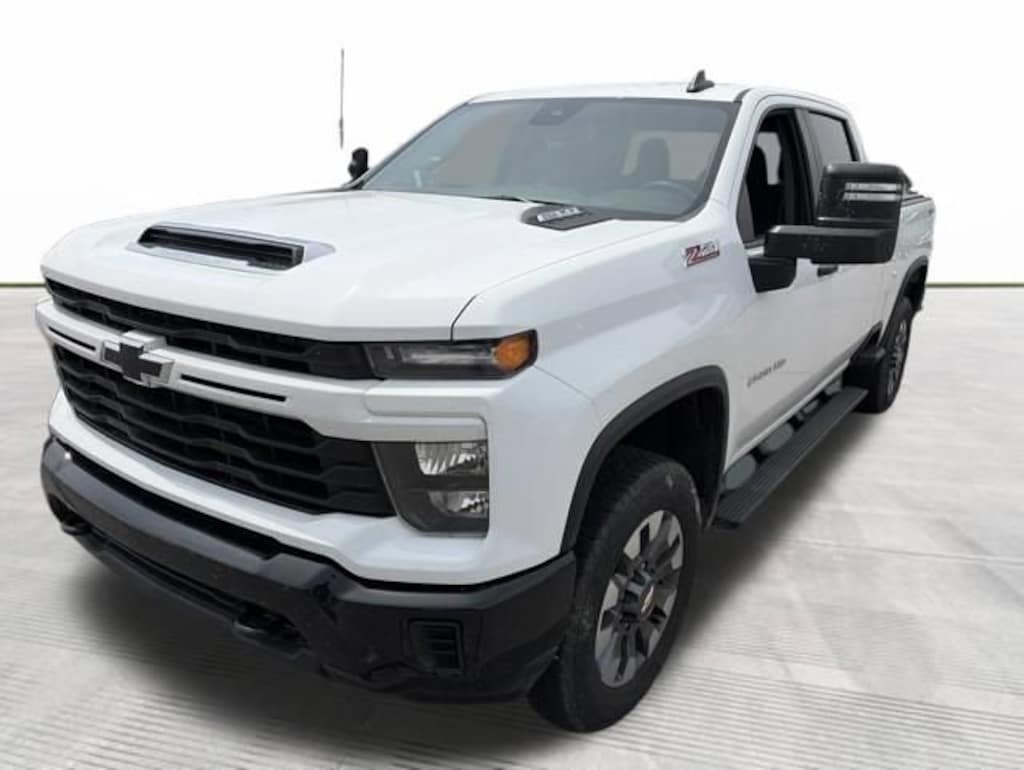 Used 2024 Chevrolet Silverado 2500 HD Custom Truck