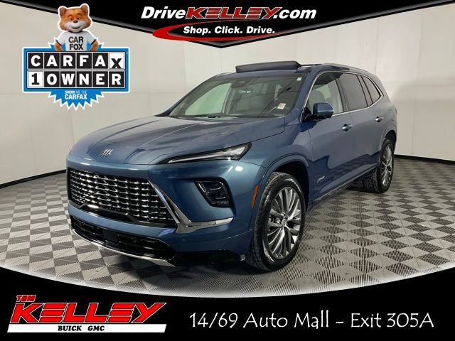 2025 Buick Enclave Avenir's photo