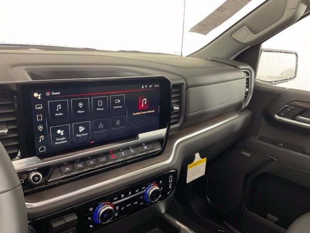 2026 GMC Sierra 1500 SLT - Photo 14
