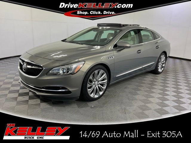2017 Buick LaCrosse Premium's photo