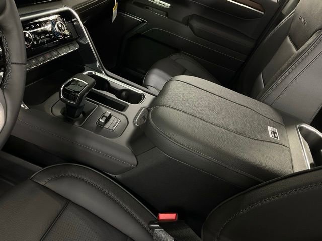 2026 GMC Sierra 1500 Denali - Photo 17