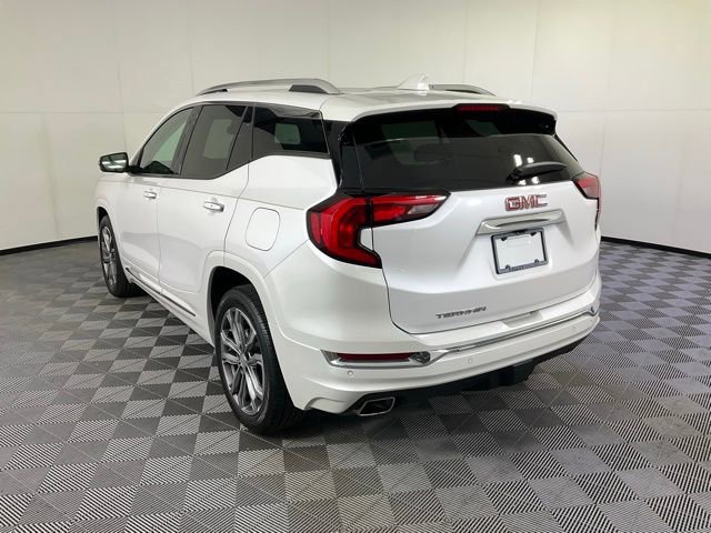 2020 Gmc Terrain Denali photo 2