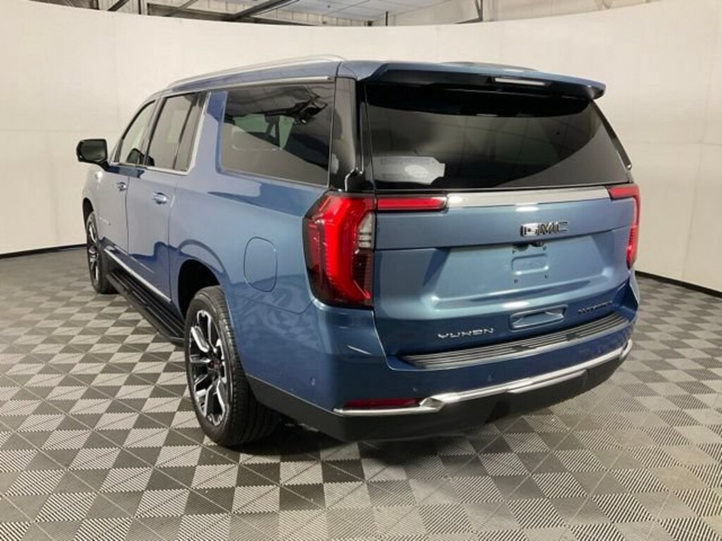 Used 2025 GMC Yukon XL Elevation SUV