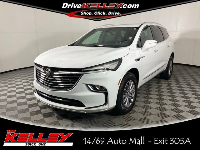 2024 Buick Enclave Essence's photo