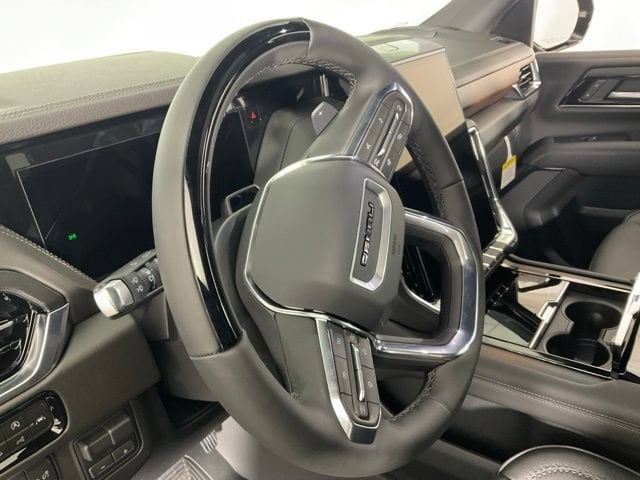 2026 GMC Yukon XL Denali - Photo 23