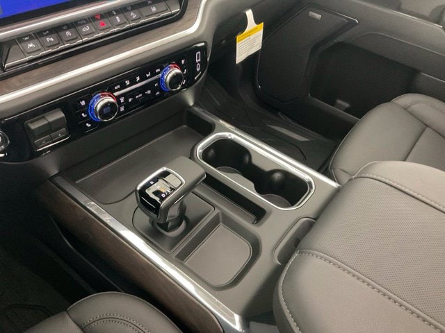 2026 GMC Sierra 1500 SLT - Photo 15