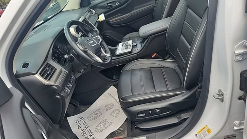 Used 2023 GMC Acadia Denali SUV