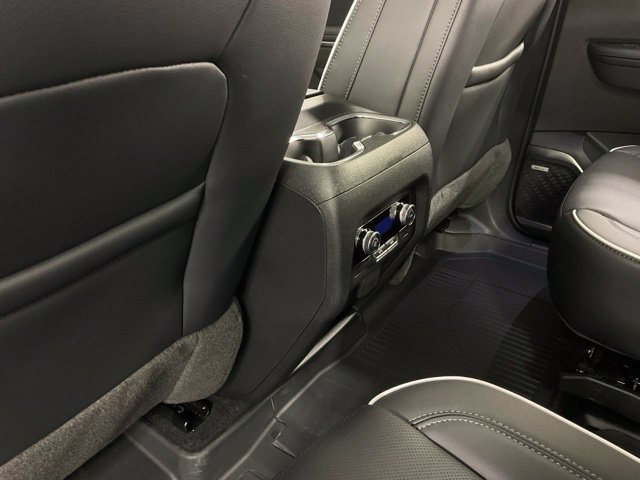 2027 Buick Enclave Sport Touring - Photo 17