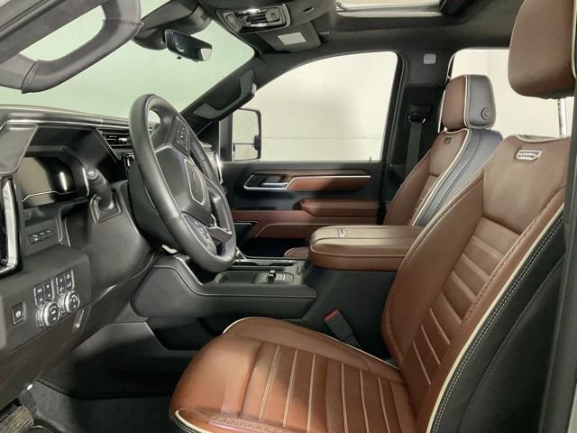 2025 GMC Sierra 3500HD Denali Ultimate - Photo 28