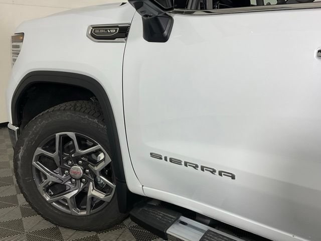 2026 GMC Sierra 1500 SLT - Photo 39