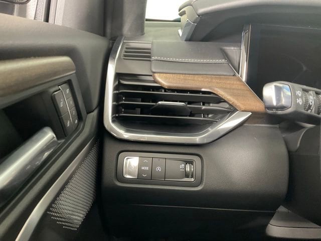 2026 GMC Acadia Denali Ultimate - Photo 20