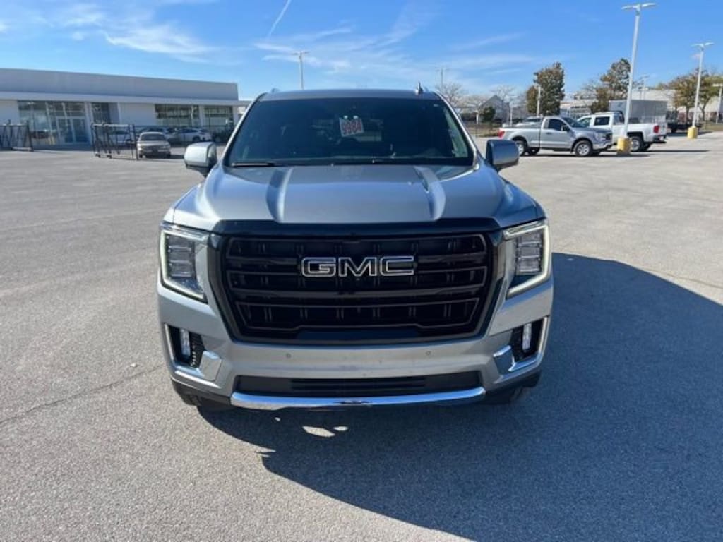 Used 2024 GMC Yukon XL SLT SUV