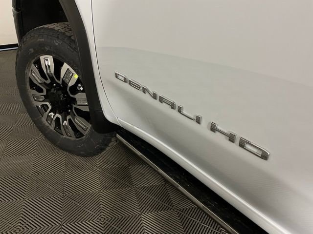 2026 GMC Sierra 3500HD Denali - Photo 38