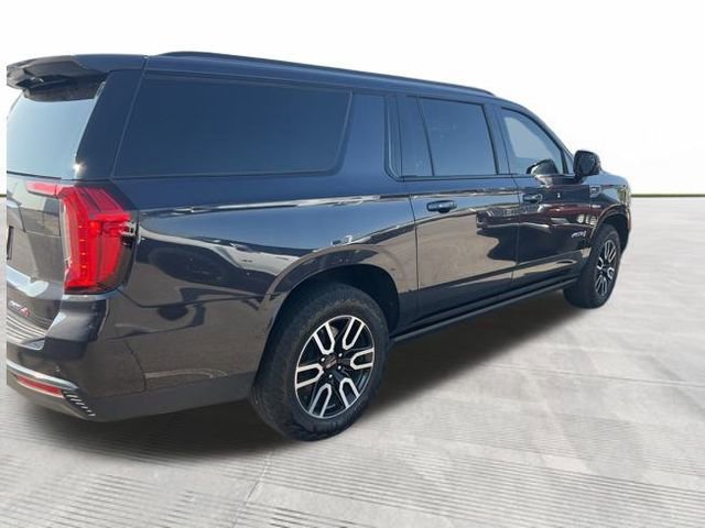 2023 Gmc Yukon XL AT4 photo 3