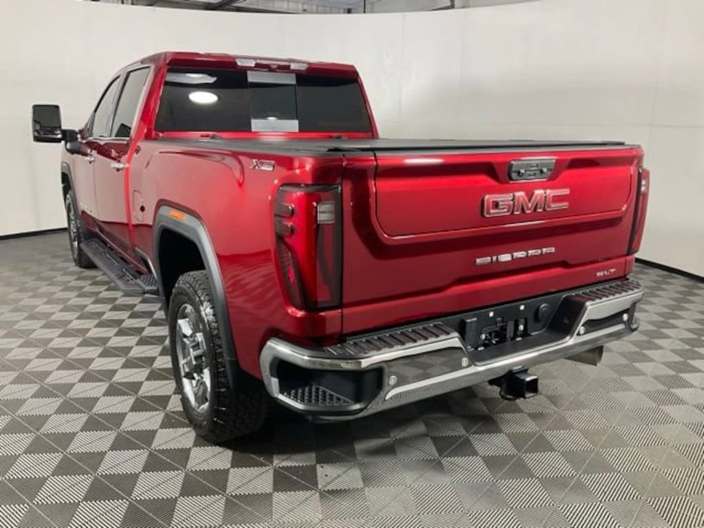 Used 2025 GMC Sierra 2500 HD SLT Truck