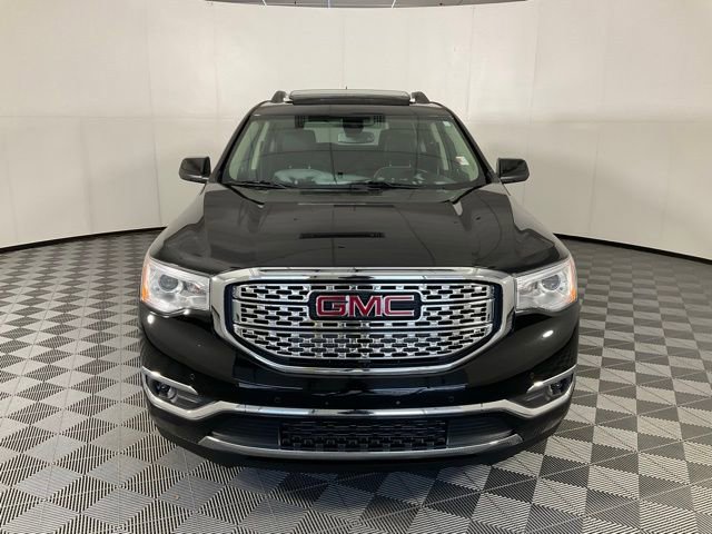 2019 Gmc Acadia Denali photo 2