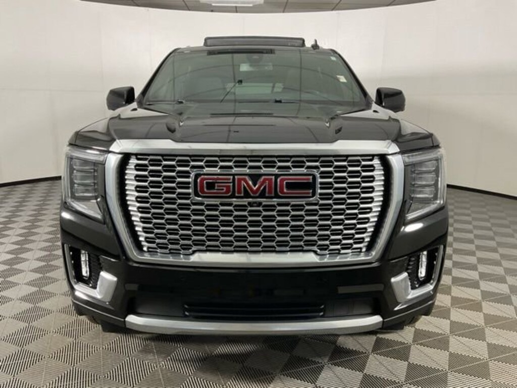 Used 2022 GMC Yukon XL Denali SUV