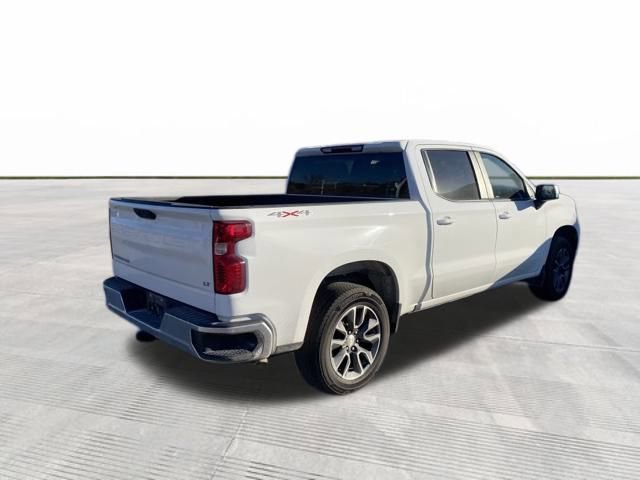2022 Chevrolet Silverado 1500 LT photo 2