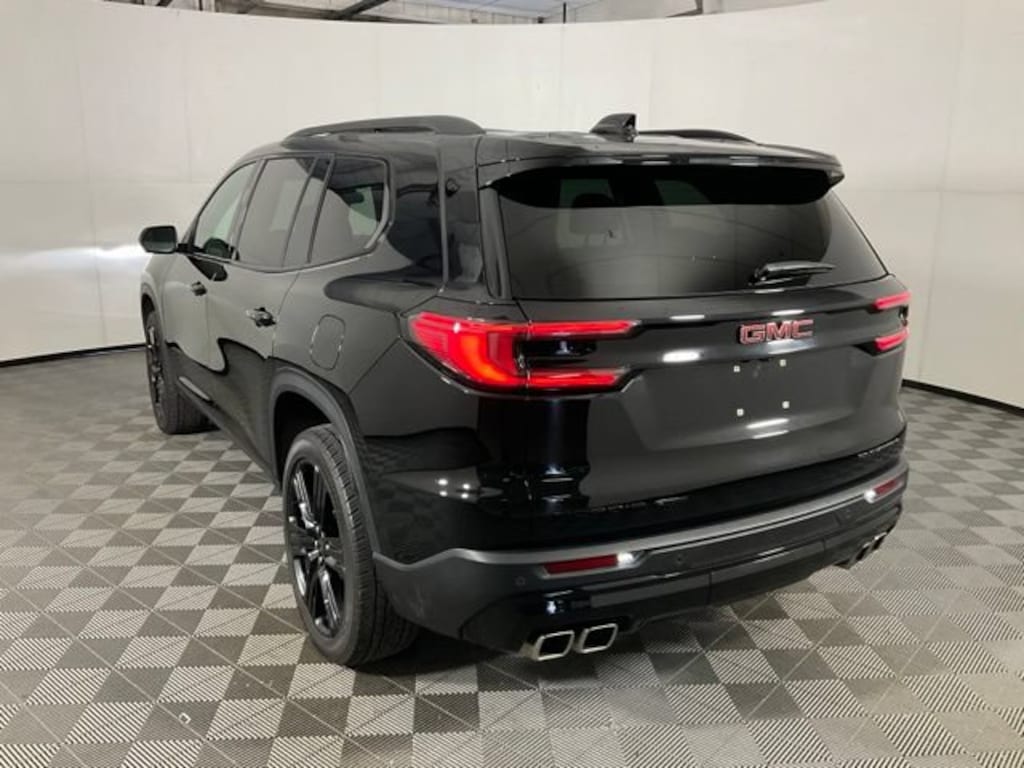 Used 2024 GMC Acadia Elevation SUV