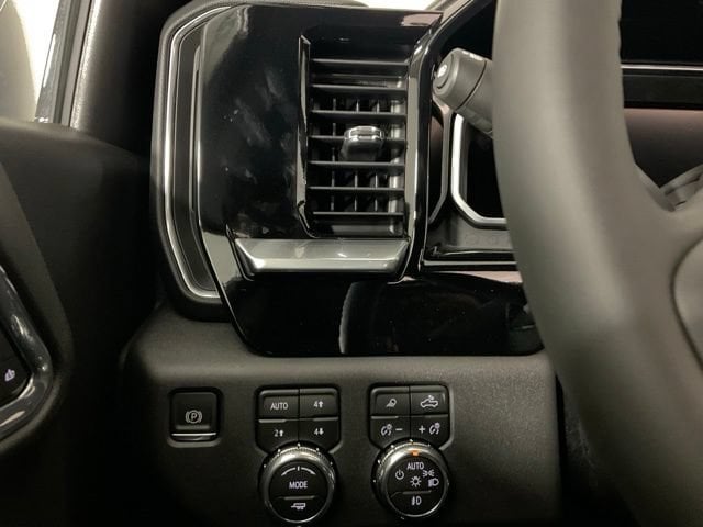 2026 GMC Sierra 1500 SLT - Photo 20