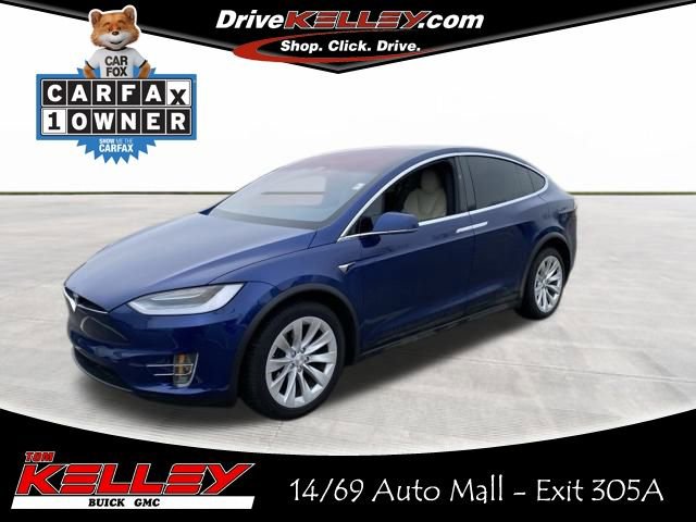 2020 Tesla Model X Long Range's photo