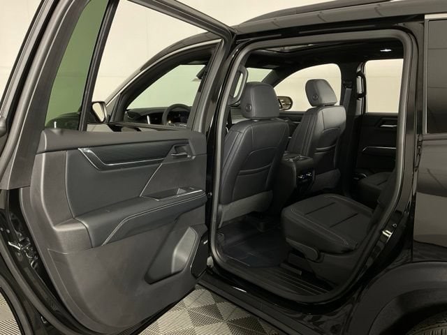 2026 GMC Acadia Elevation - Photo 37