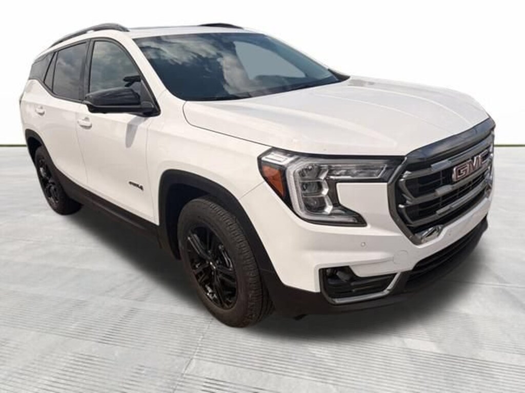 Used 2024 GMC Terrain AT4 SUV
