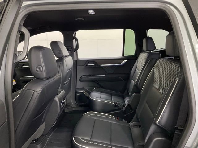 2026 GMC Acadia Denali - Photo 33