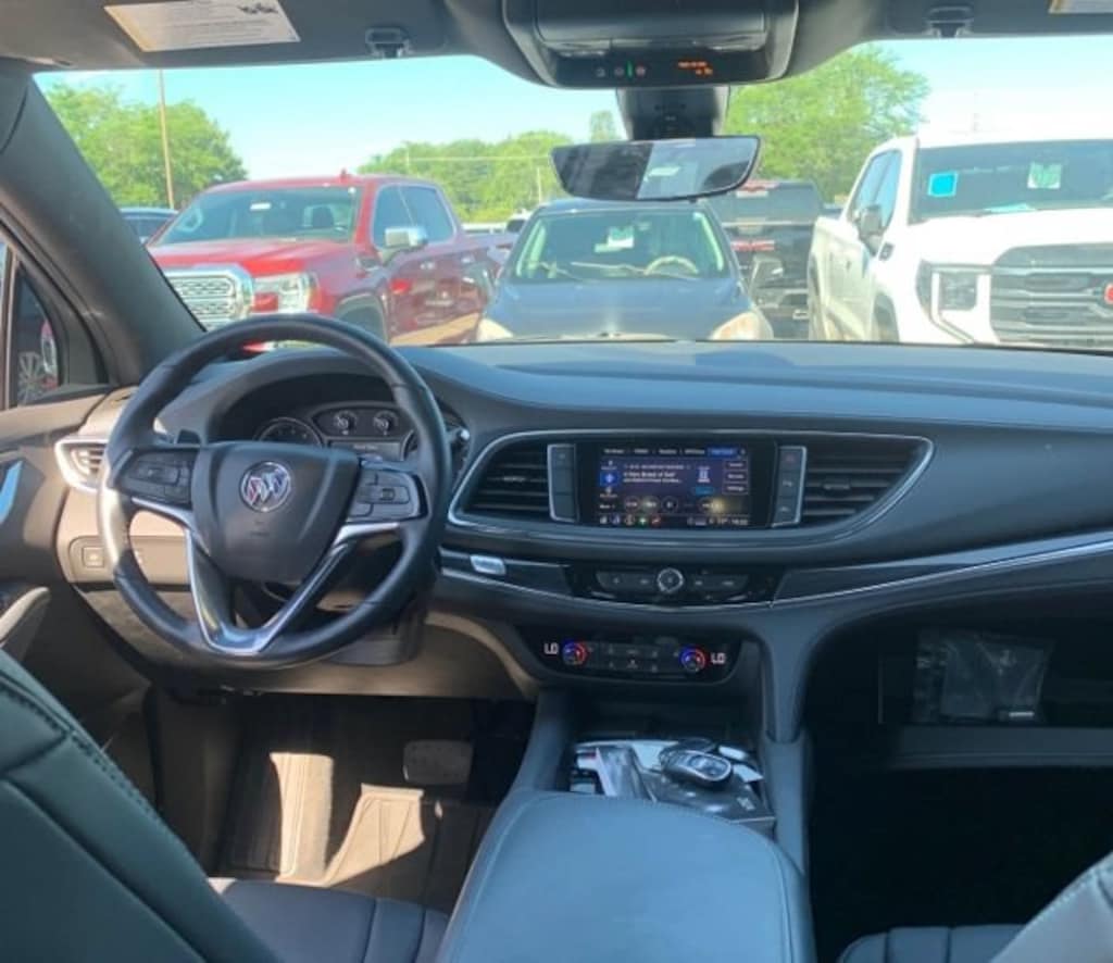 Used 2024 Buick Enclave Essence SUV