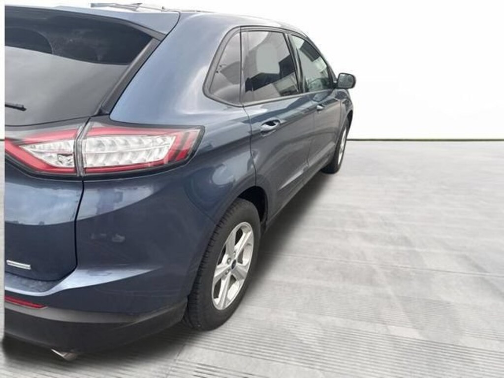 Used 2018 Ford Edge SE