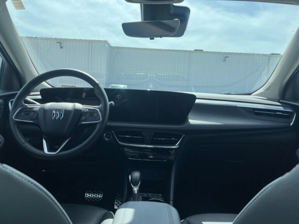 Used 2024 Buick Encore GX Avenir SUV