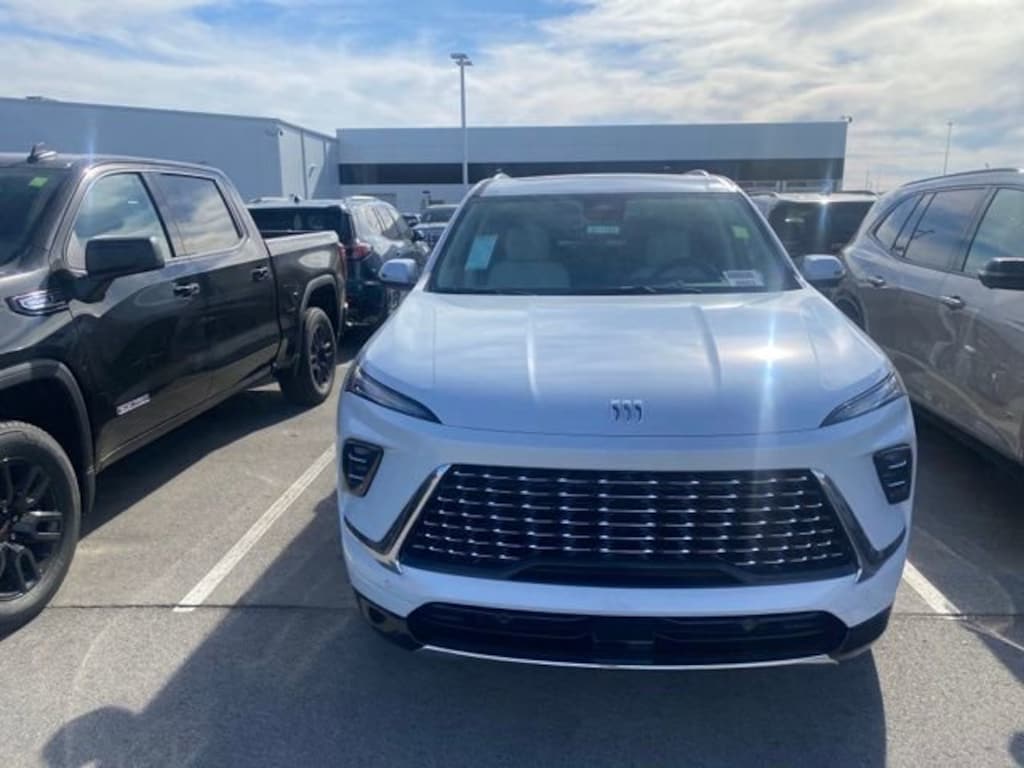 New 2026 Buick Enclave Avenir SUV