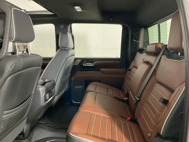 2025 GMC Sierra 3500HD Denali Ultimate - Photo 34