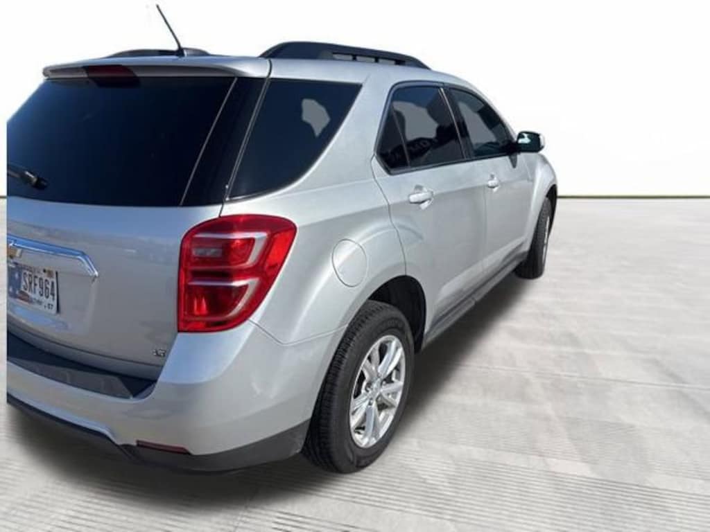 Used 2017 Chevrolet Equinox LT SUV