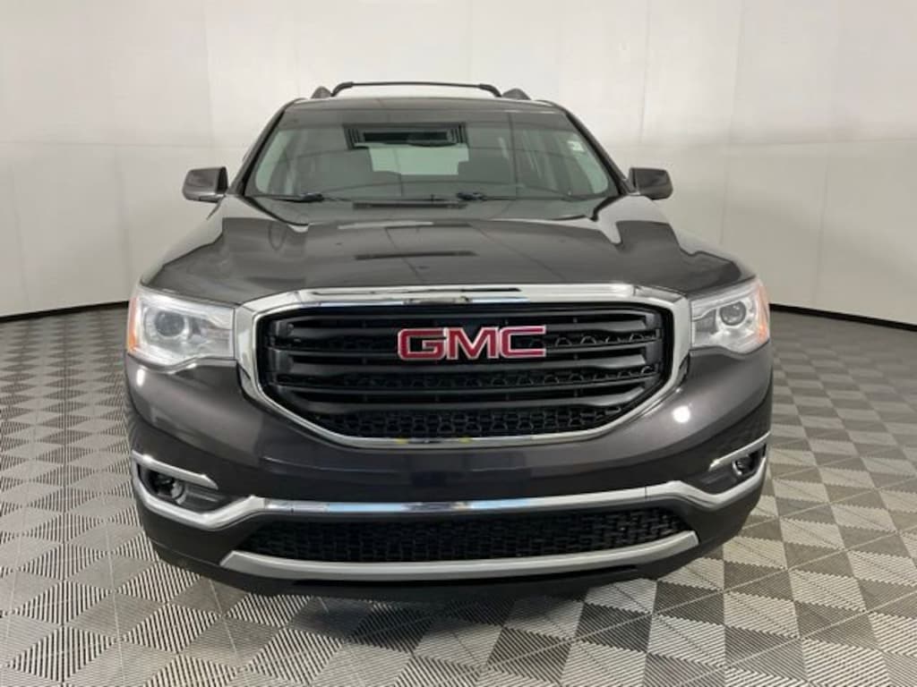 Used 2017 GMC Acadia SLE SUV