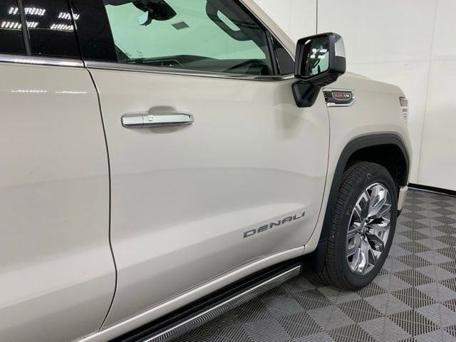 2026 GMC Sierra 1500 Denali - Photo 8