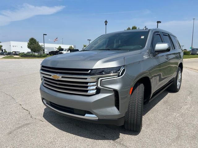 2023 Chevrolet Tahoe High Country photo 2