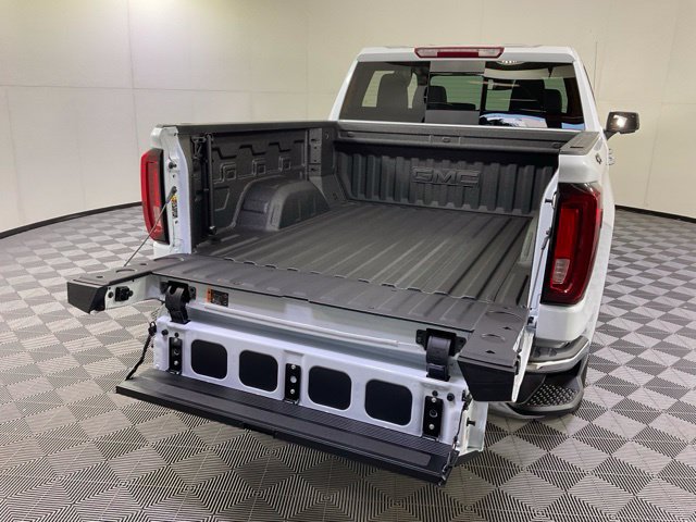 2026 GMC Sierra 1500 SLT - Photo 37